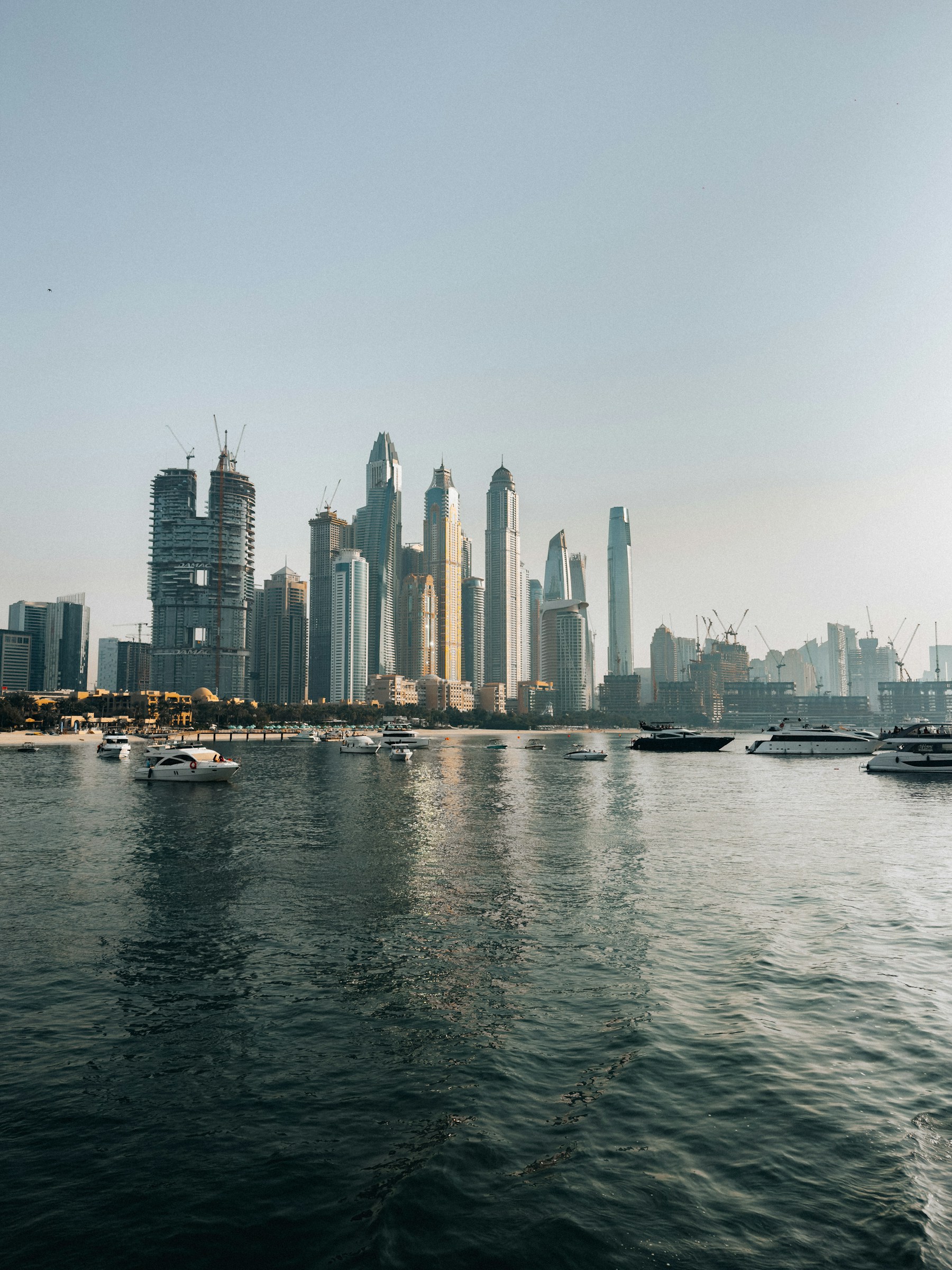 Modern Dubai residential architecture